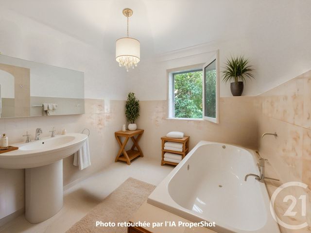 Afficher la photo en grand maison à vendre - 6 pièces - 261.21 m2 - SANTA MARIA DI LOTA - 202 - CORSE - Century 21 Dary Immobilier