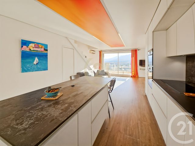 Appartement T6 à vendre - 8 pièces - 186.67 m2 - BASTIA - 202 - CORSE - Century 21 Dary Immobilier