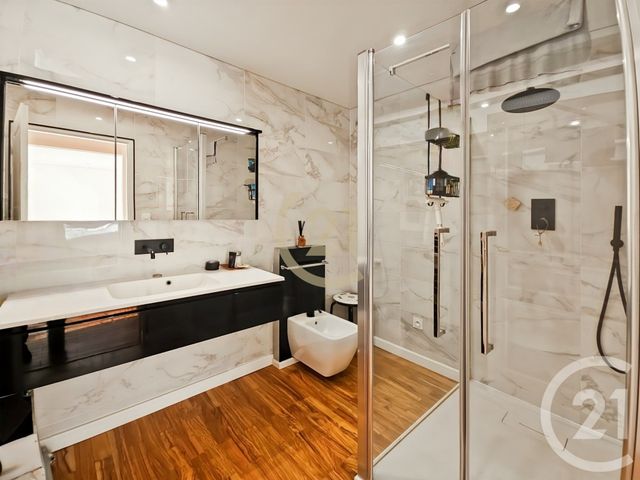 Appartement T6 à vendre - 8 pièces - 186.67 m2 - BASTIA - 202 - CORSE - Century 21 Dary Immobilier