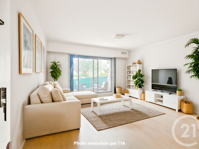 Appartement T3 à vendre - 3 pièces - 74.1 m2 - BASTIA - 202 - CORSE - Century 21 Dary Immobilier