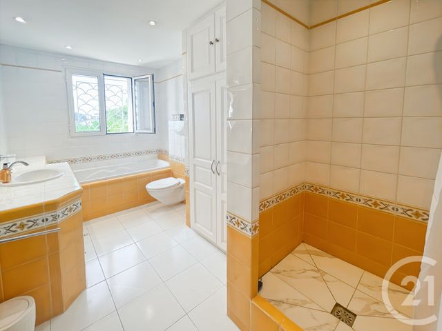 maison à vendre - 8 pièces - 248.3 m2 - SAN MARTINO DI LOTA - 202 - CORSE - Century 21 Dary Immobilier