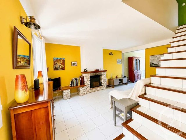 Appartement à vendre - 4 pièces - 97.19 m2 - ST FLORENT - 202 - CORSE - Century 21 Dary Immobilier