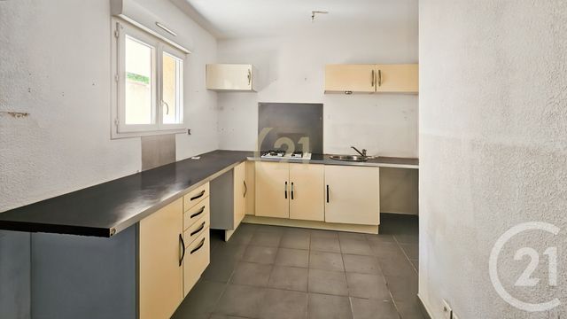Afficher la photo en grand Appartement à vendre - 2 pièces - 44.44 m2 - ST FLORENT - 202 - CORSE - Century 21 Dary Immobilier