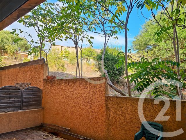 Afficher la photo en grand Appartement à vendre - 2 pièces - 44.44 m2 - ST FLORENT - 202 - CORSE - Century 21 Dary Immobilier