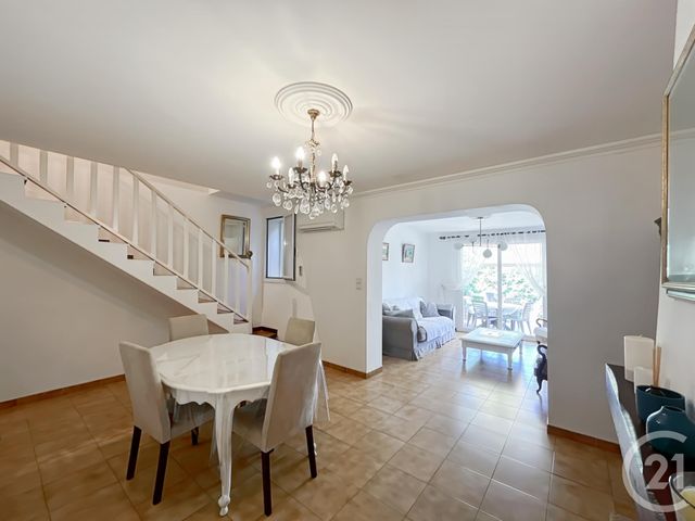 Appartement T3 à louer - 3 pièces - 91.35 m2 - ST FLORENT - 202 - CORSE - Century 21 Dary Immobilier