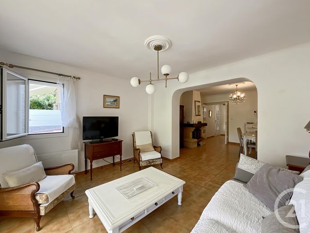 Appartement T3 à louer - 3 pièces - 91.35 m2 - ST FLORENT - 202 - CORSE - Century 21 Dary Immobilier