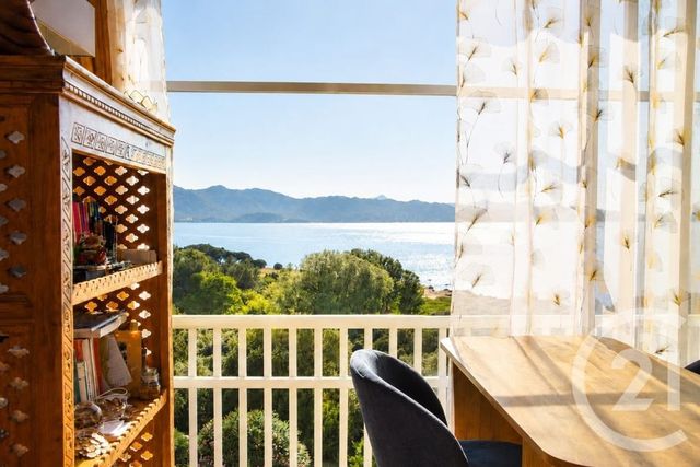 Appartement T3 à vendre - 3 pièces - 75.69 m2 - ST FLORENT - 202 - CORSE - Century 21 Dary Immobilier