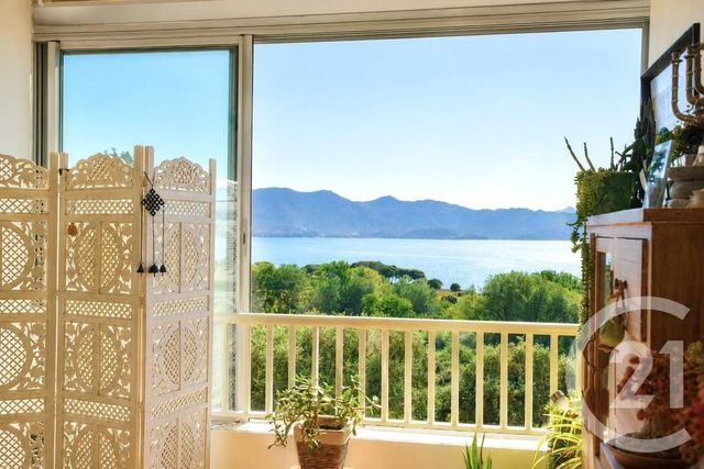 Appartement T3 à vendre - 3 pièces - 75.69 m2 - ST FLORENT - 202 - CORSE - Century 21 Dary Immobilier