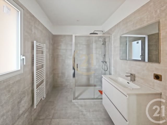 Appartement F3 à vendre - 3 pièces - 74.3 m2 - ST FLORENT - 202 - CORSE - Century 21 Dary Immobilier