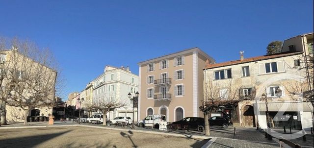 Appartement T3 à vendre - 3 pièces - 77.21 m2 - ST FLORENT - 202 - CORSE - Century 21 Dary Immobilier