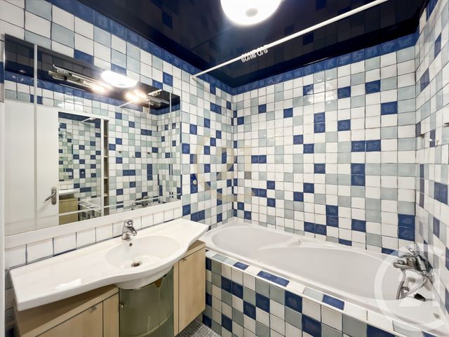 Appartement T5 à louer - 5 pièces - 93.5 m2 - BASTIA - 202 - CORSE - Century 21 Dary Immobilier