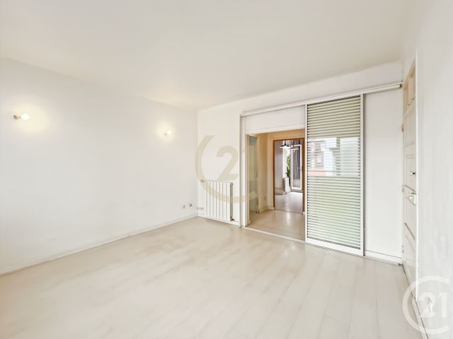 Appartement T5 à louer - 5 pièces - 93.5 m2 - BASTIA - 202 - CORSE - Century 21 Dary Immobilier
