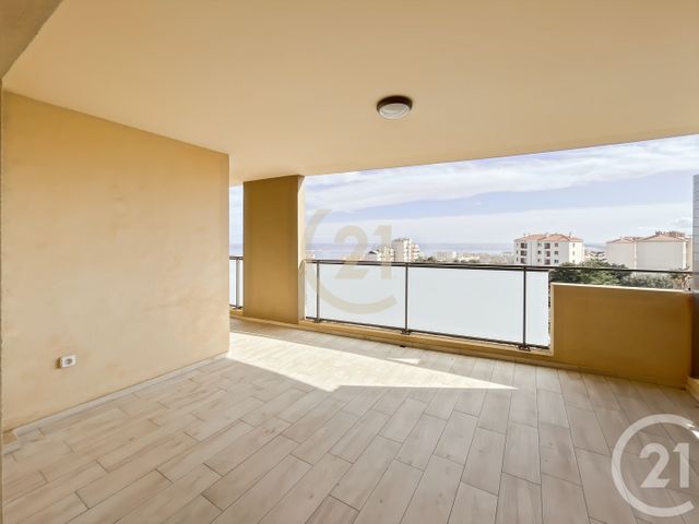 Appartement T2 à louer - 2 pièces - 44.82 m2 - BASTIA - 202 - CORSE - Century 21 Dary Immobilier