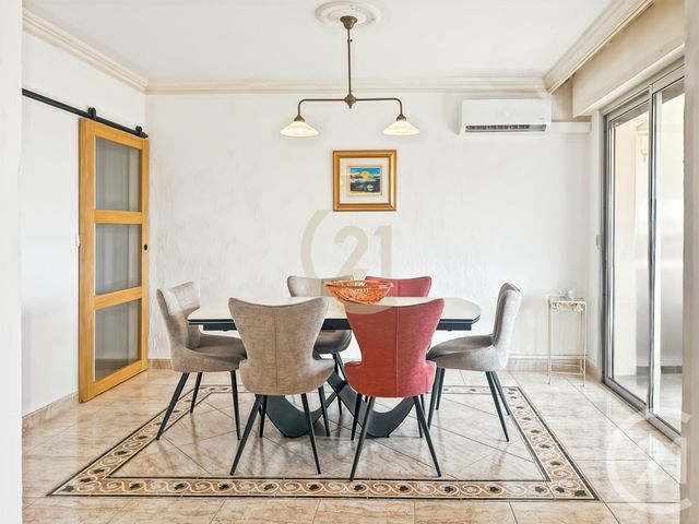 Appartement F3 bis à vendre - 3 pièces - 103.16 m2 - SAN MARTINO DI LOTA - 202 - CORSE - Century 21 Dary Immobilier